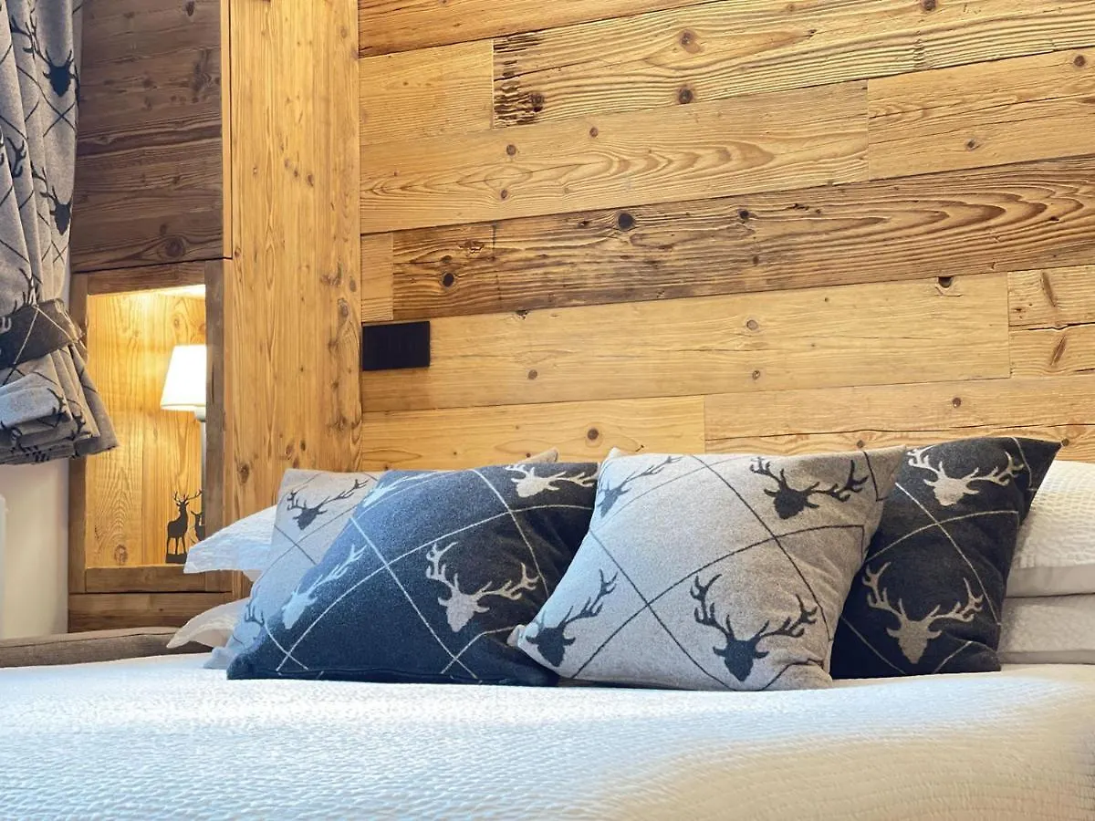 Il Ruscello Mountain Apartment Madesimo Italy