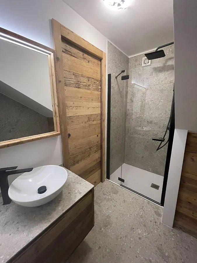 Il Ruscello Mountain Apartment Madesimo 0*,